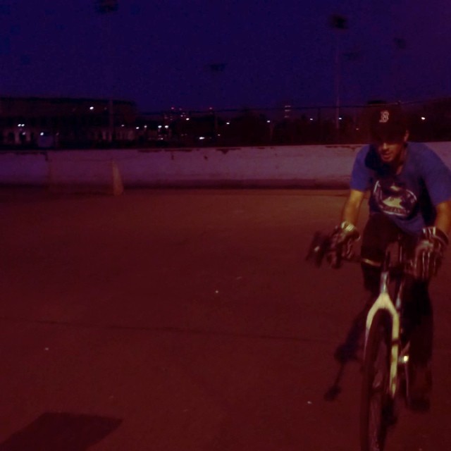 #bostonbikepolo no light Friday #whtfng